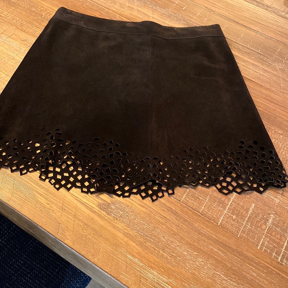 Laundry by Shelli Segal black suede mini skirt